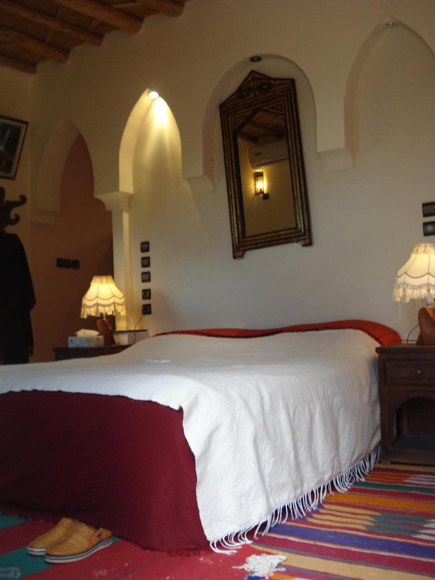 Dar فندق مبيت وإفطار 3*